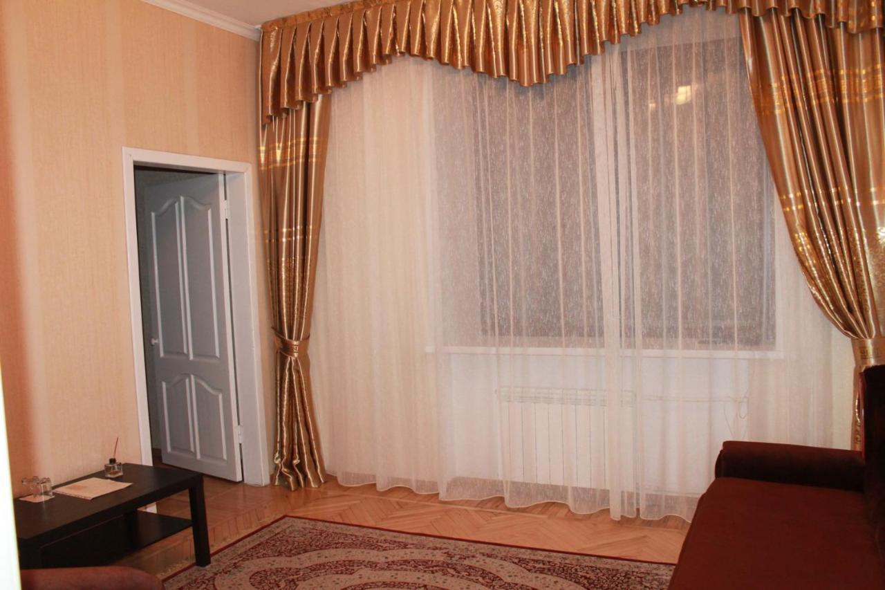 Residence Hotel Pavlodar Exteriör bild