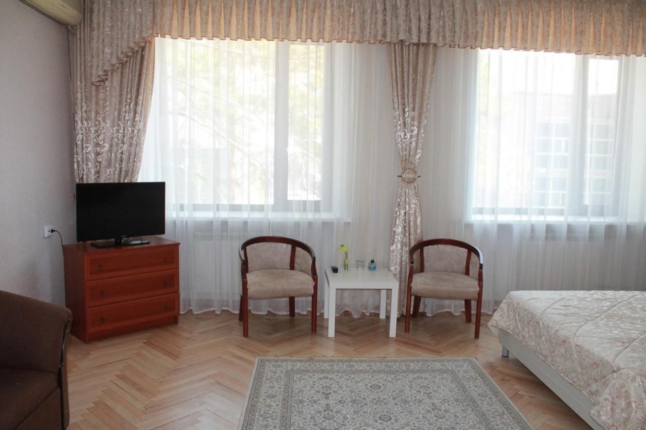 Residence Hotel Pavlodar Exteriör bild